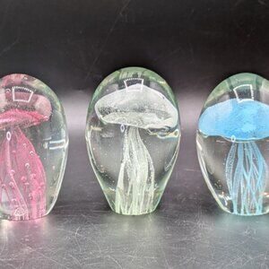 Set of 3 Art Glass Jellyfish Paperweights Glow in the Dark Pink White Blue 3"
